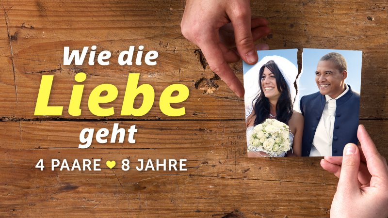 Fotocollage mit einem zerrissenen Pärchenbild von zwei Frauen vor Dielenbrettern.