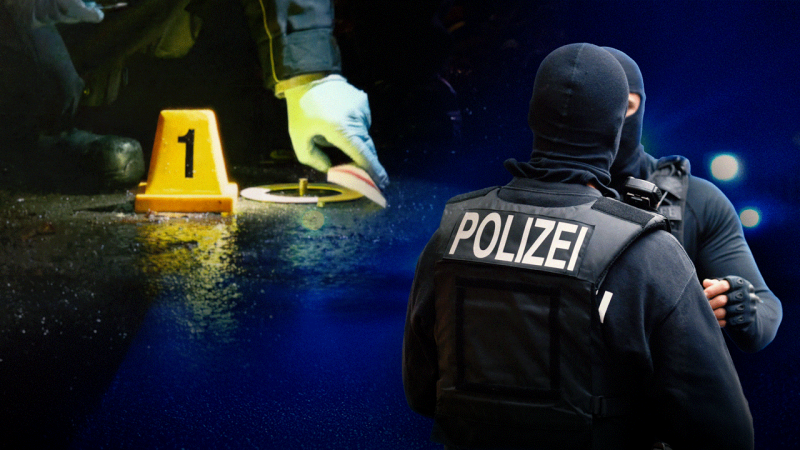 Bildcollage: Zwei Polizeibeamte, derer Gesichter nicht zu erkennen sind im Vordergrund und eine Person, die einen Tatort sichert im Hintergrund. (Bild: rbb/picture alliance) 